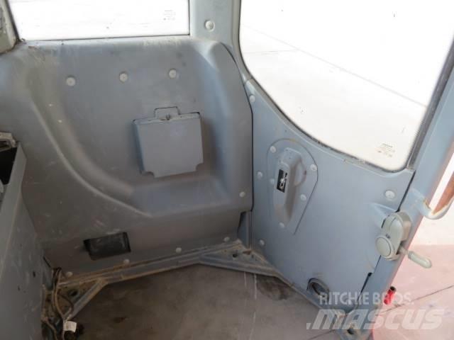 Volvo ECR 88 캐빈 및 인테리어