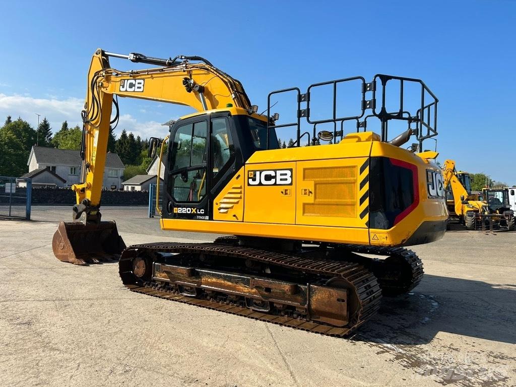 JCB 220X L 대형 굴삭기 29톤 이상