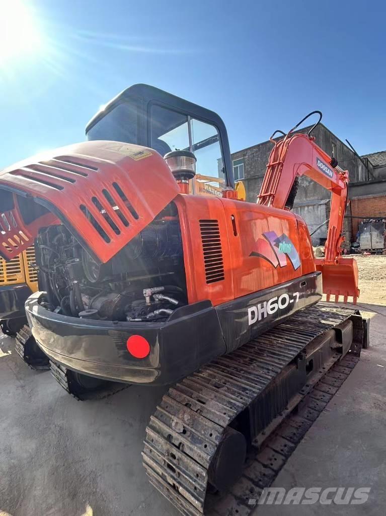 Doosan DH 55 소형 굴삭기 7톤 미만