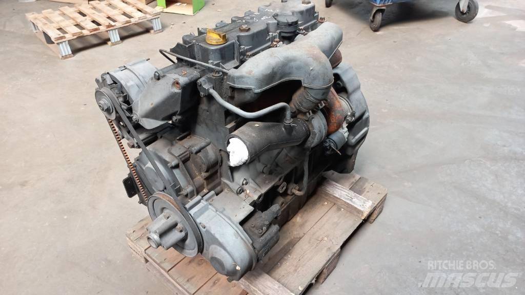 Deutz BF4M2011 엔진