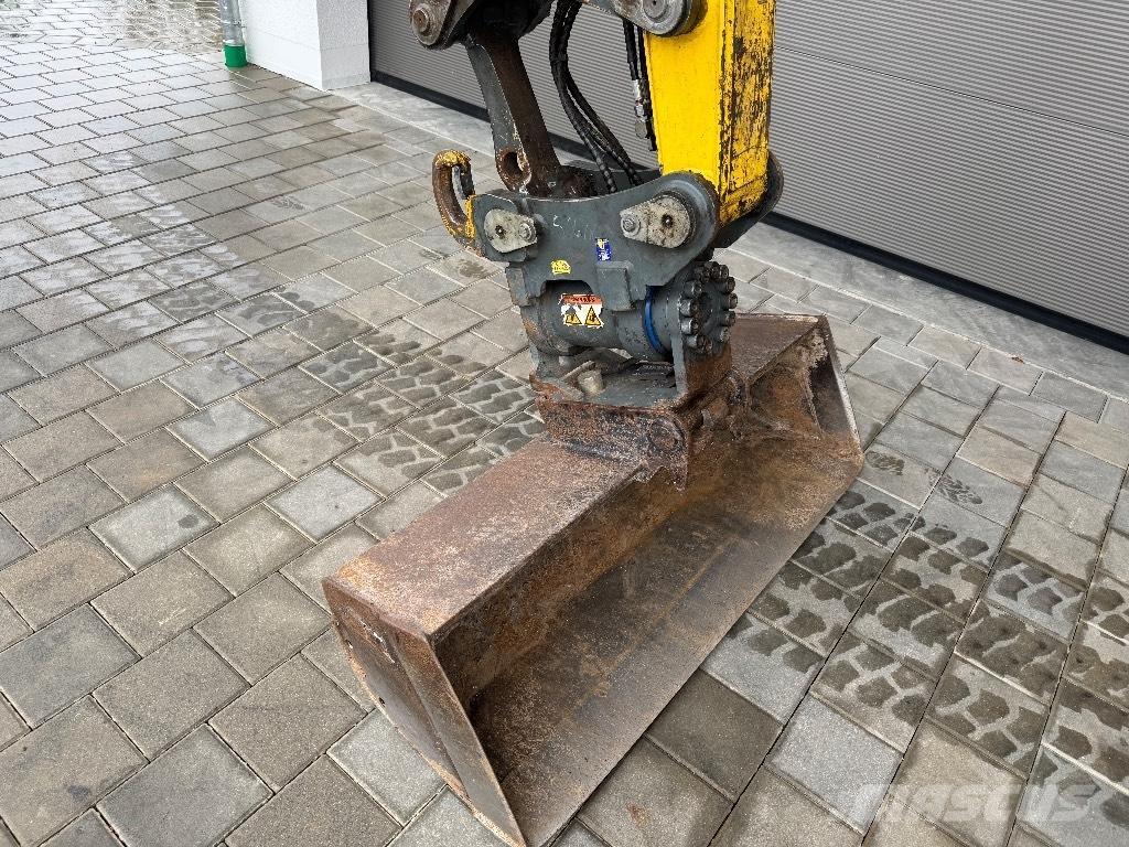Wacker Neuson EW 65  휠 굴삭기