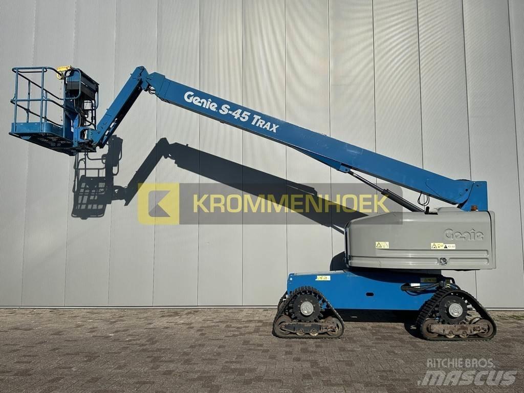 Genie S 45 Trax 견인식 전동이동 리프트