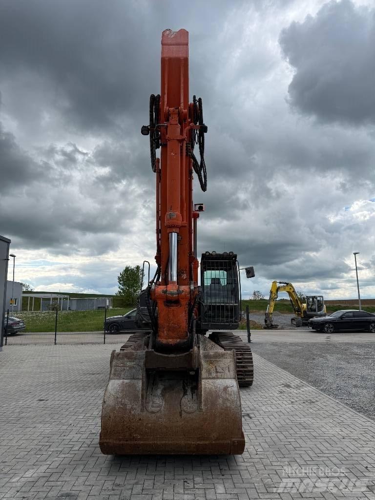Hitachi ZX 290 대형 굴삭기 29톤 이상