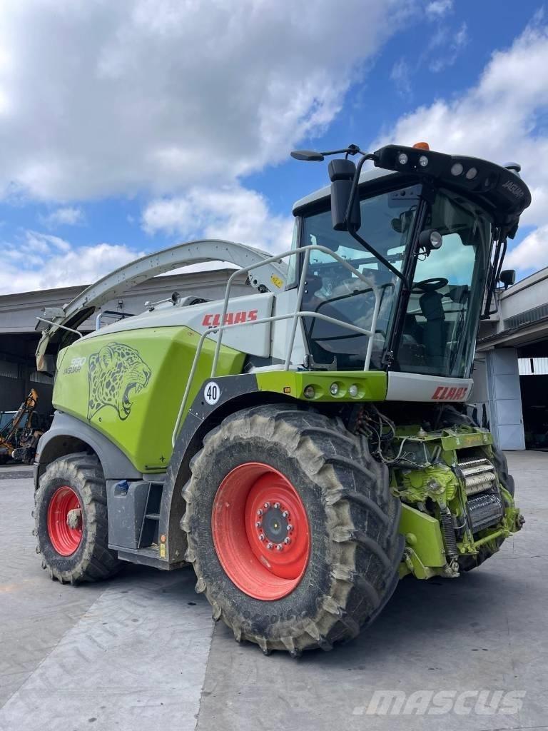 CLAAS Jaguar 990 자동 초지기계