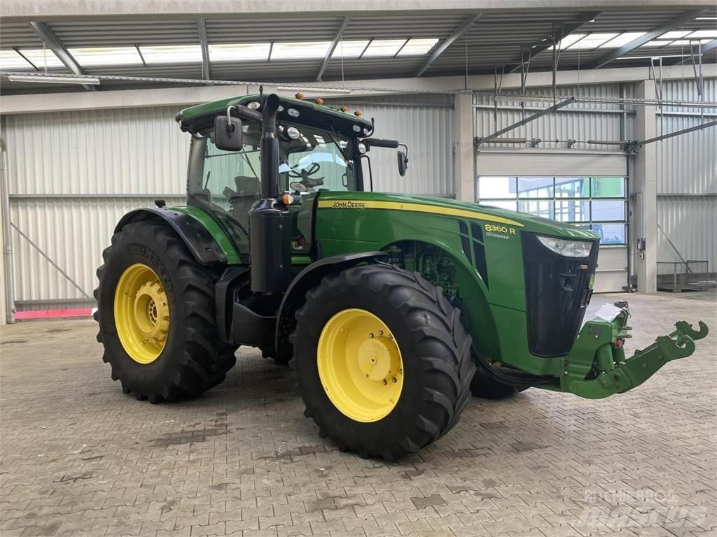 John Deere 8360R 트랙터