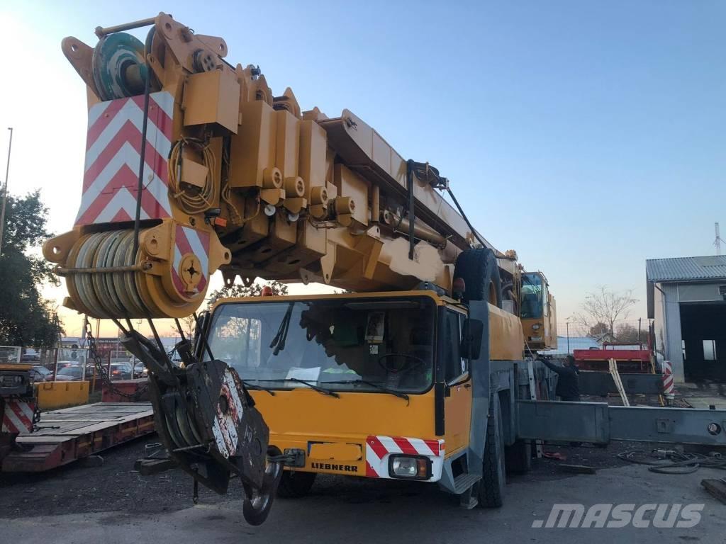 Liebherr LTM 1225 A/T 크레인