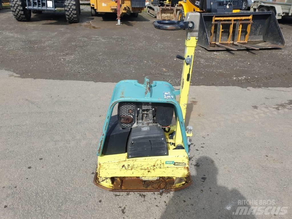 Ammann APR 3020 진동롤러