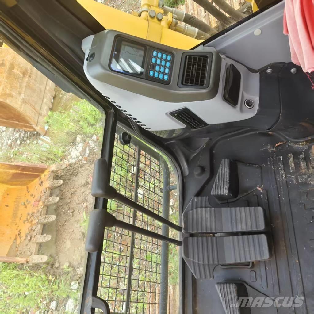 Komatsu PC 350-7 대형 굴삭기 29톤 이상
