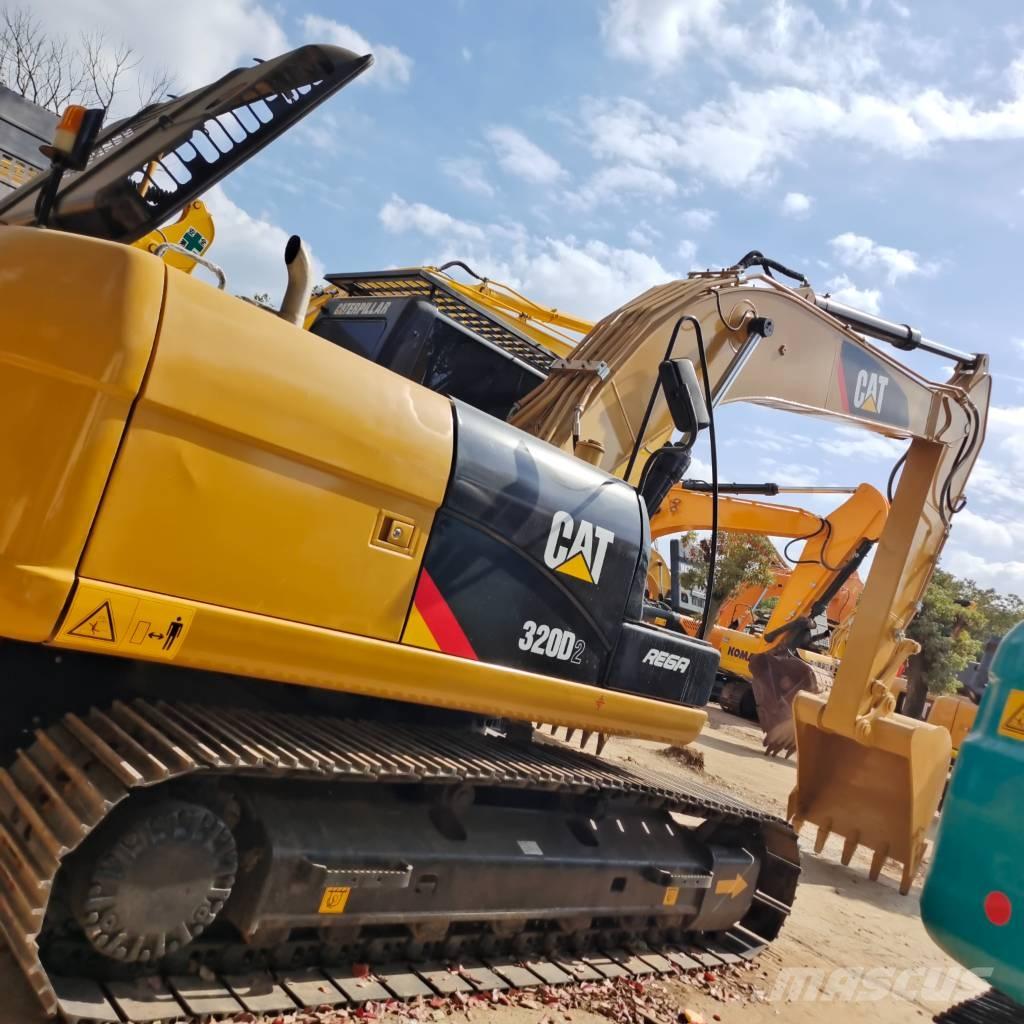 CAT 320D2 특수 굴삭기