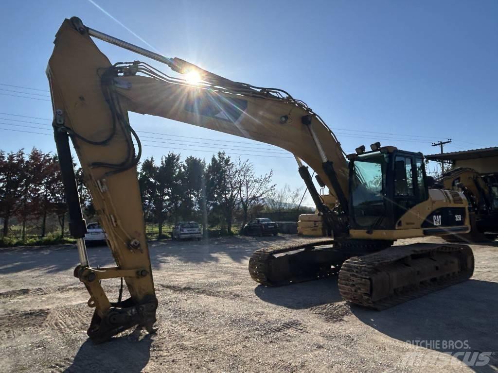 CAT 325 D L 대형 굴삭기 29톤 이상