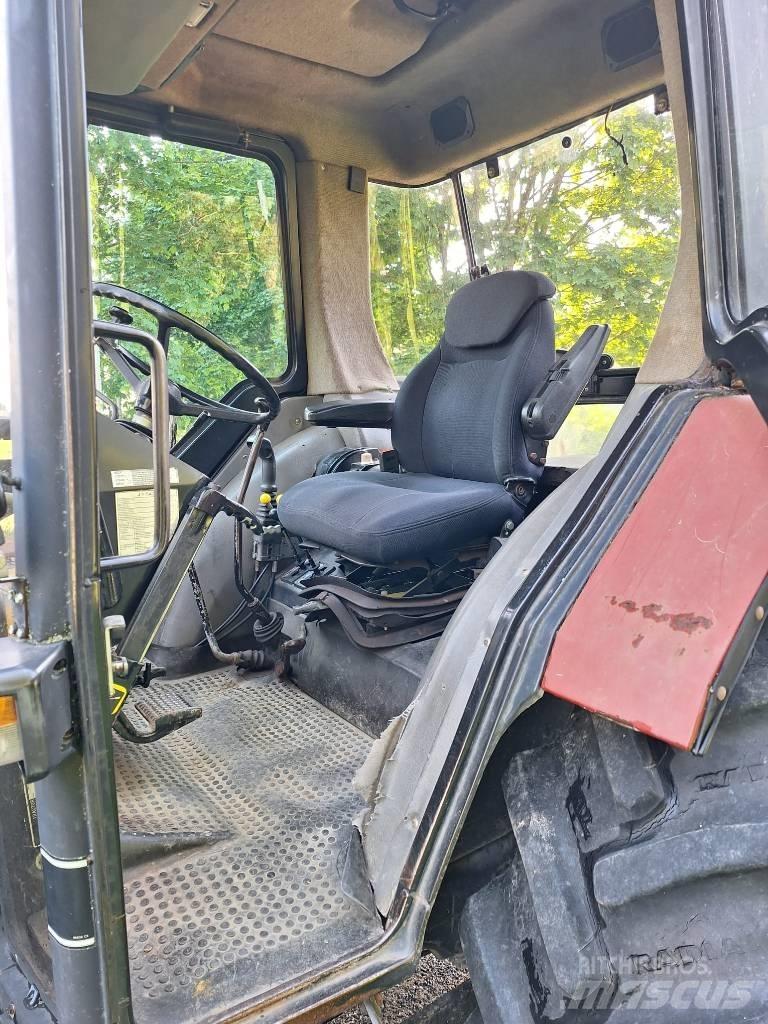 Case IH 845 XL 트랙터