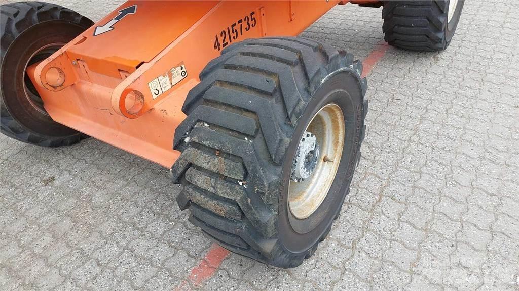 JLG 450AJ 관절형 전동이동 리프트