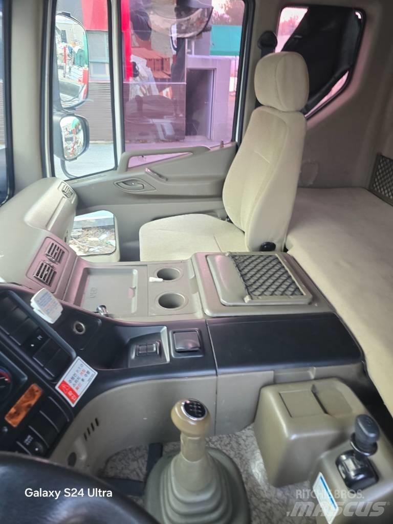 Horyong SKY450 트럭 탑재 고소작업대