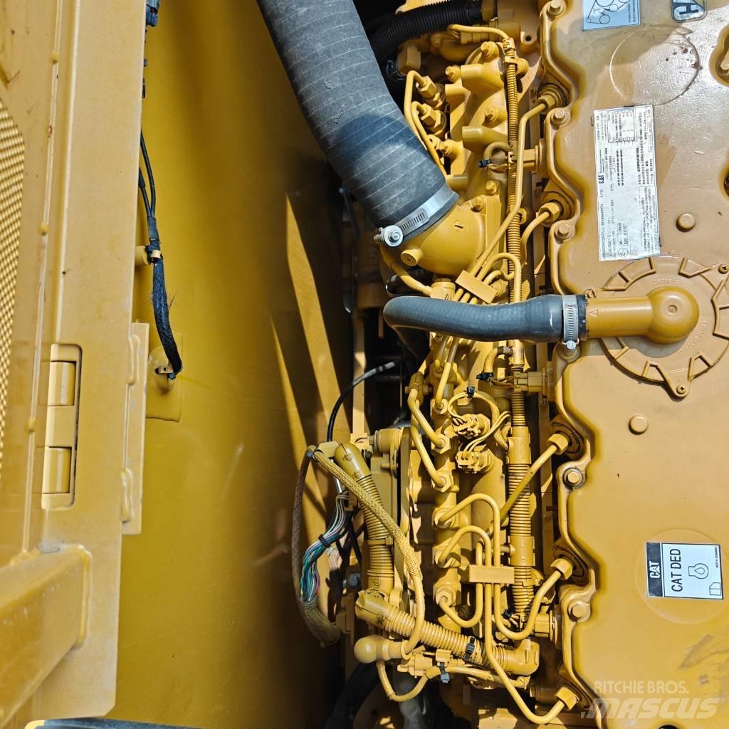 CAT 330GC 대형 굴삭기 29톤 이상