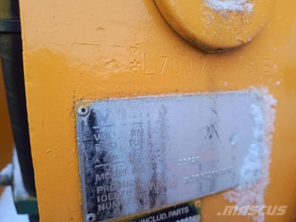 Volvo L70  휠로우더