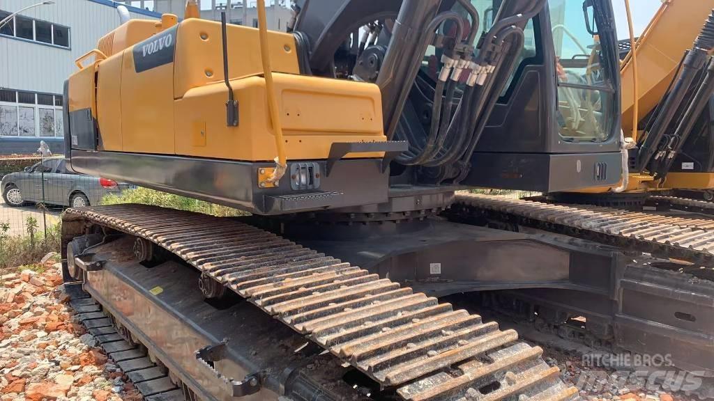 Volvo EC480 대형 굴삭기 29톤 이상