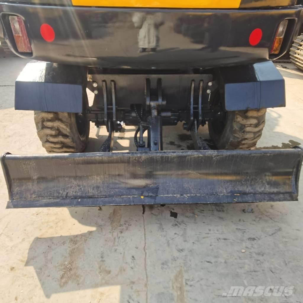Hyundai R60W-9  휠 굴삭기