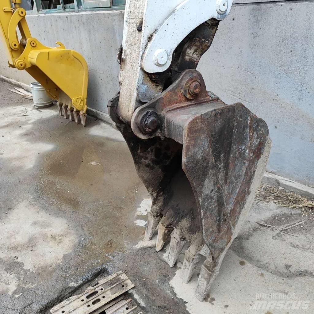 Bobcat 337 소형 굴삭기 7톤 미만
