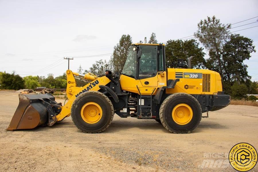 Komatsu WA 320-7  휠로우더