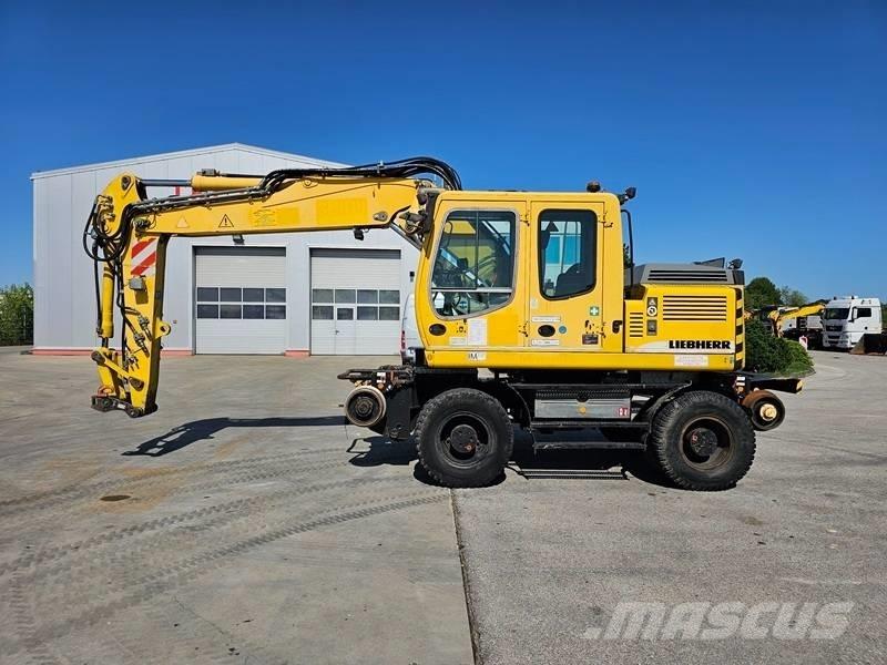 Liebherr A 900 C ZW  휠 굴삭기