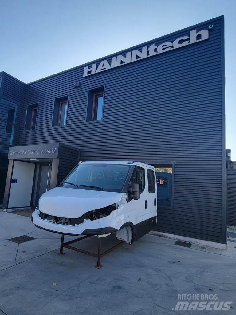 Iveco DAILY E6 캐빈 및 인테리어