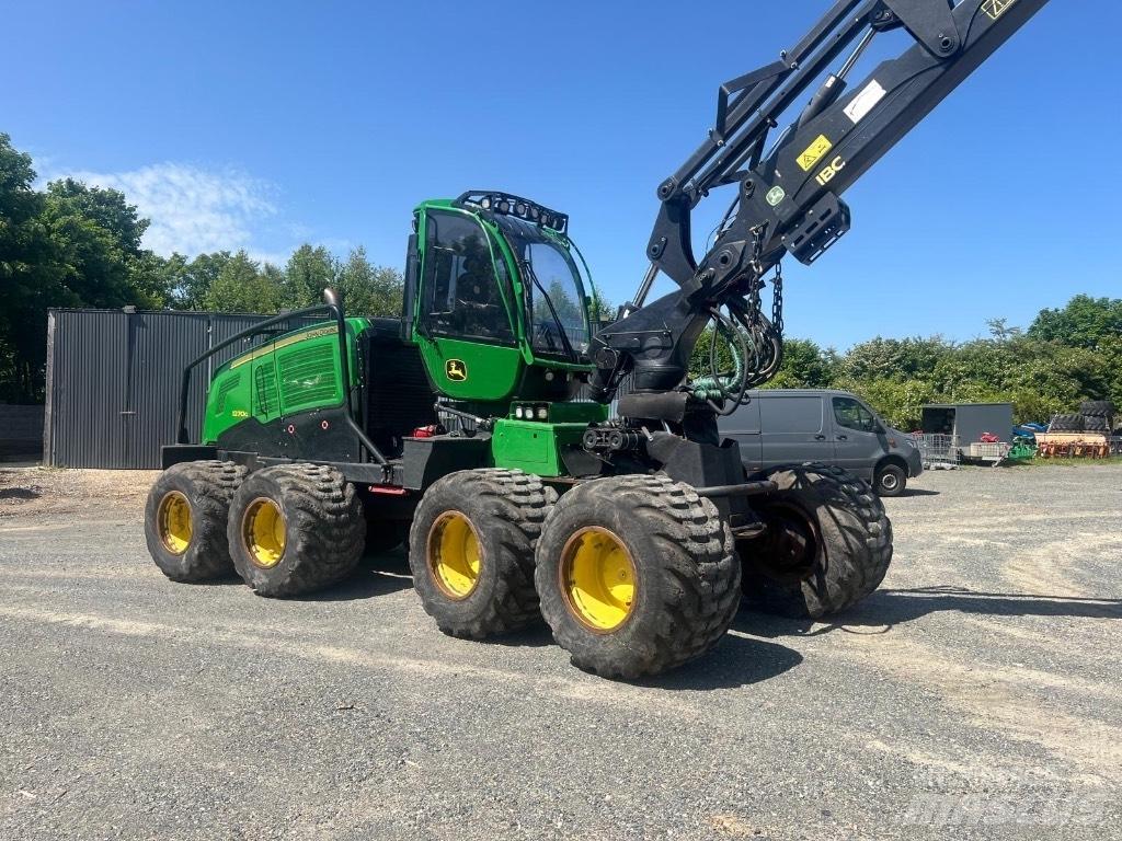John Deere 1270 G 원목 하베스터