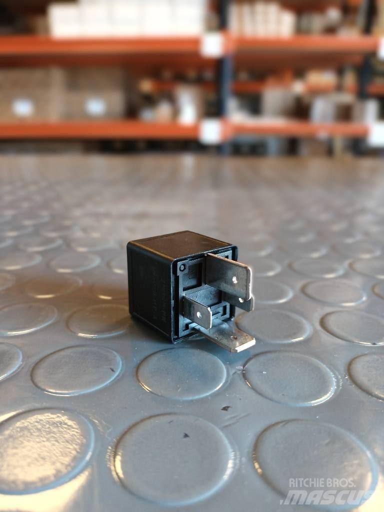 Volvo RELAY 21255974 운송 장비 - 기타
