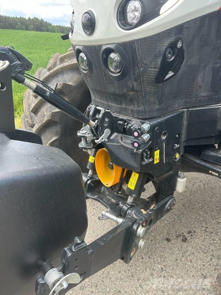 Steyr Absolut CVT 트랙터