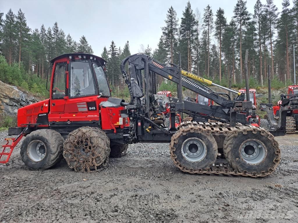 Komatsu 845 원목 포워더