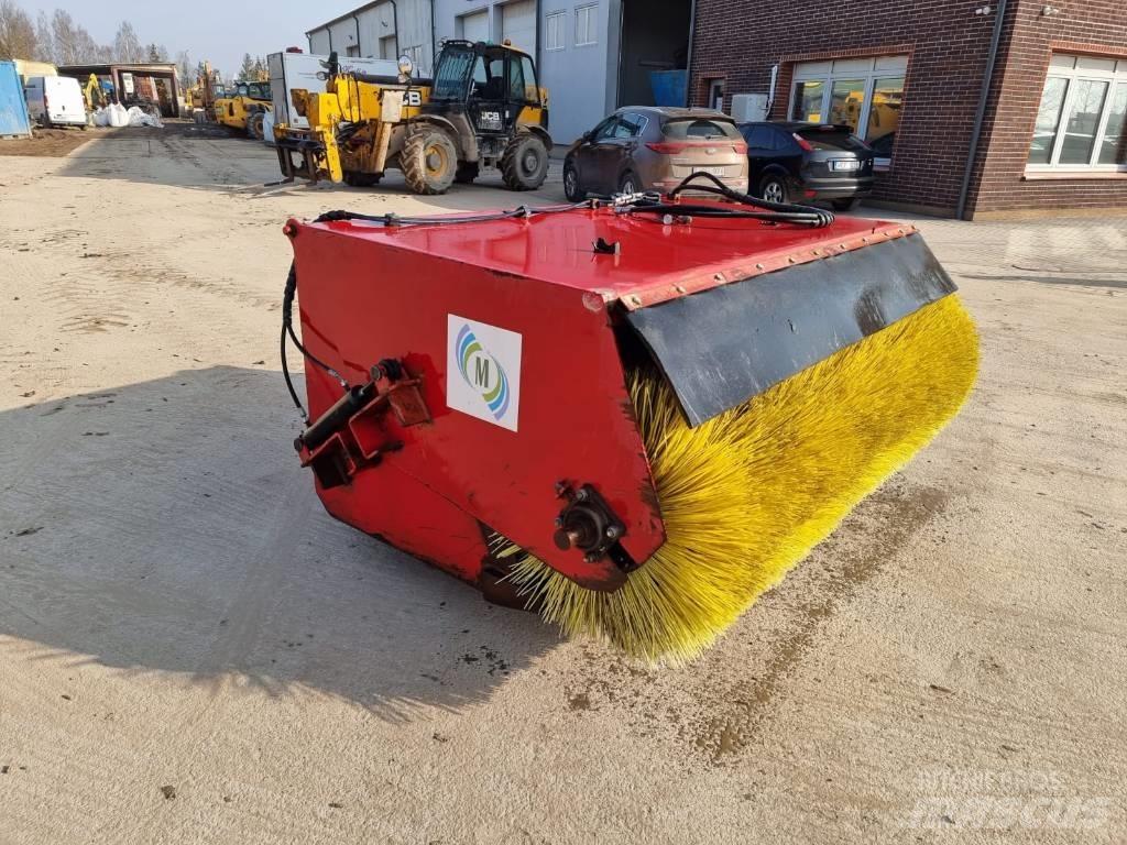 Bobcat Mark TEC Max 도로 청소차