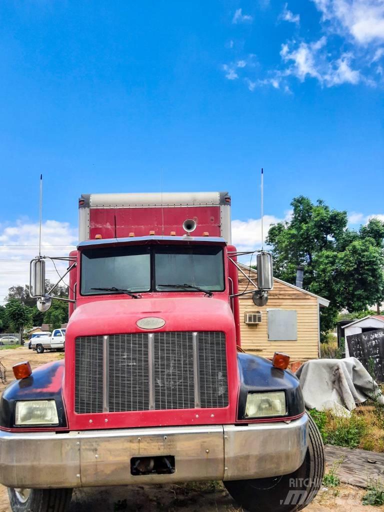 Peterbilt 330 기타 트럭