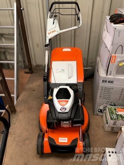 Stihl RM 655.1 RS 밀면서 전진하는 잔디깎기