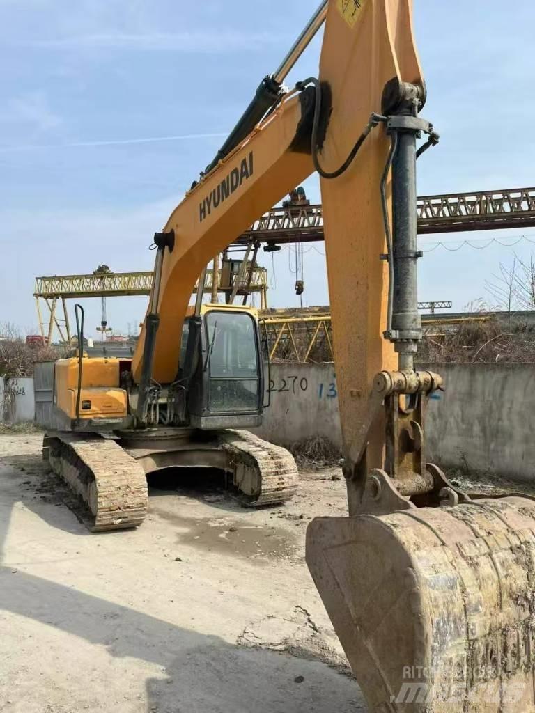 Hyundai 215VS 대형 굴삭기 29톤 이상
