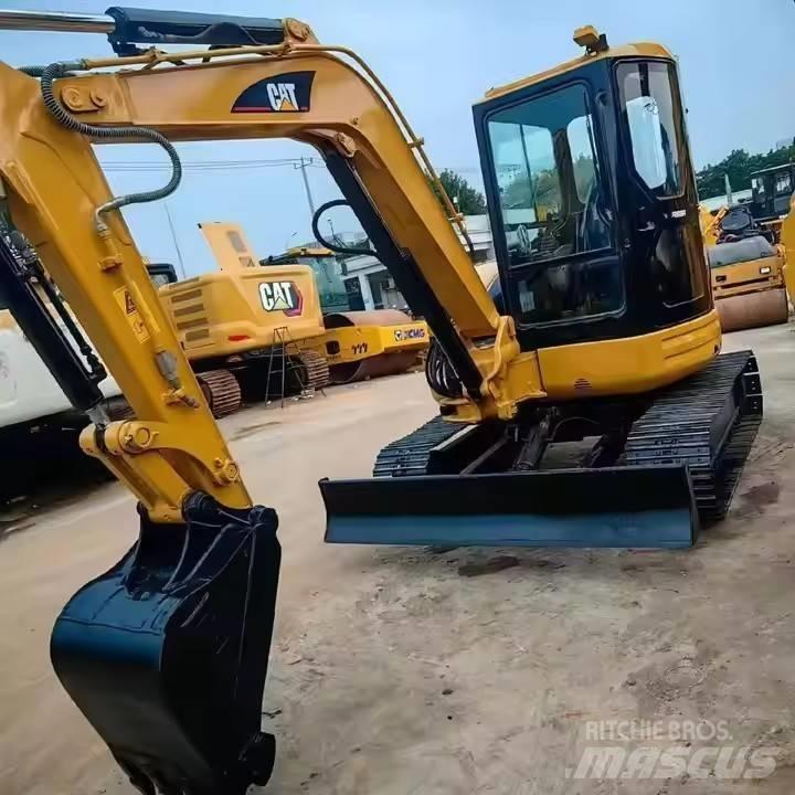CAT CAT304CR 대형 굴삭기 29톤 이상