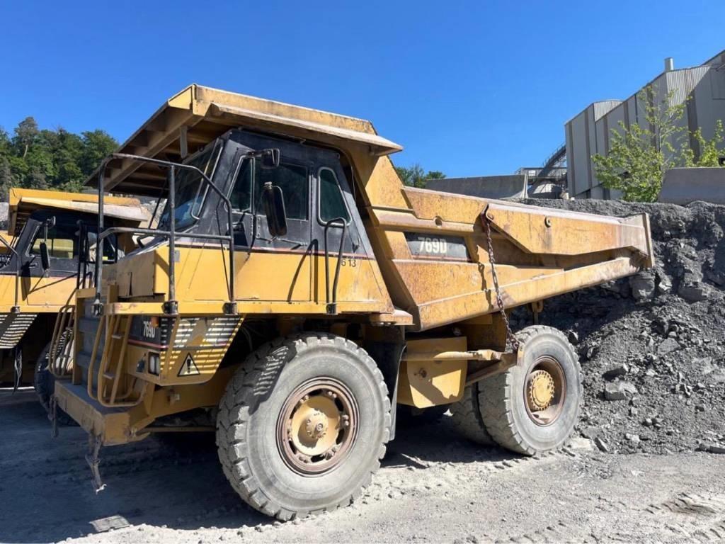 CAT 769 D 초대형 덤프 트럭