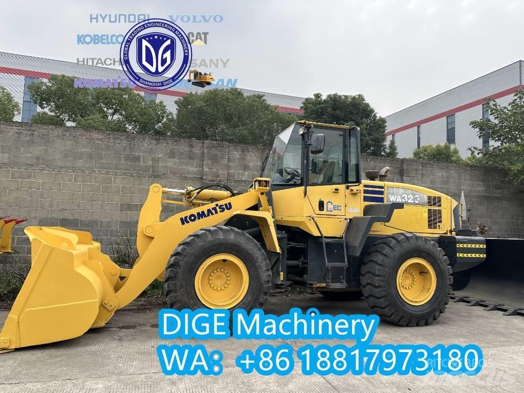 Komatsu WA 320-5  휠로우더