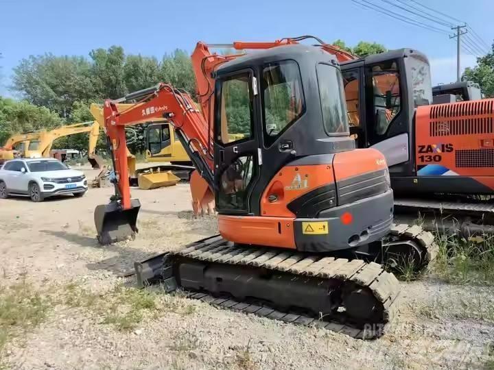 Kubota KX155 소형 굴삭기 7톤 미만