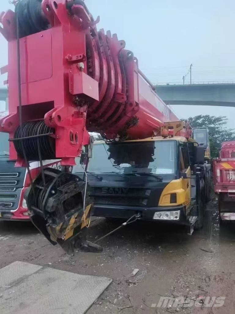 Sany SAC3000T A/T 크레인