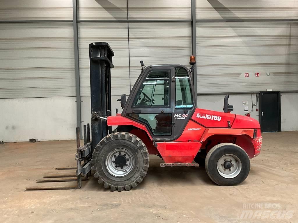 Manitou MC 40 험지용 트럭