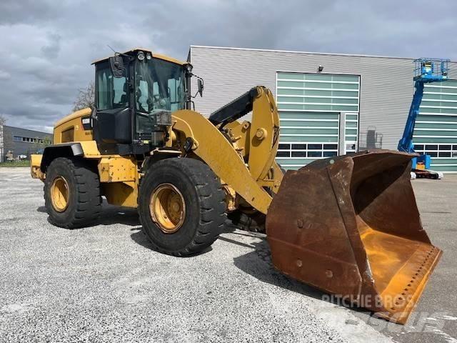 CAT 938 M  휠로우더
