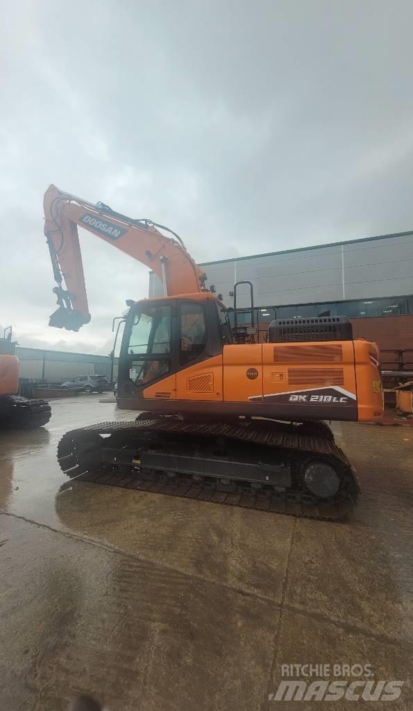 Doosan DX 210 LC-7 대형 굴삭기 29톤 이상