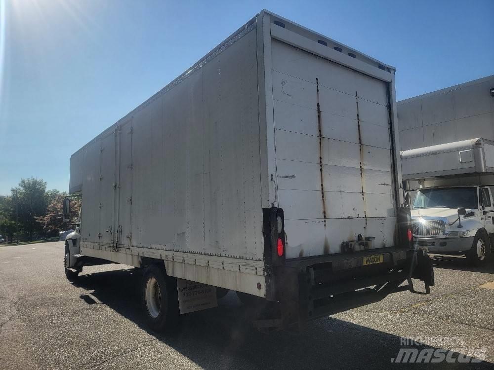International 4300 탑차 트럭