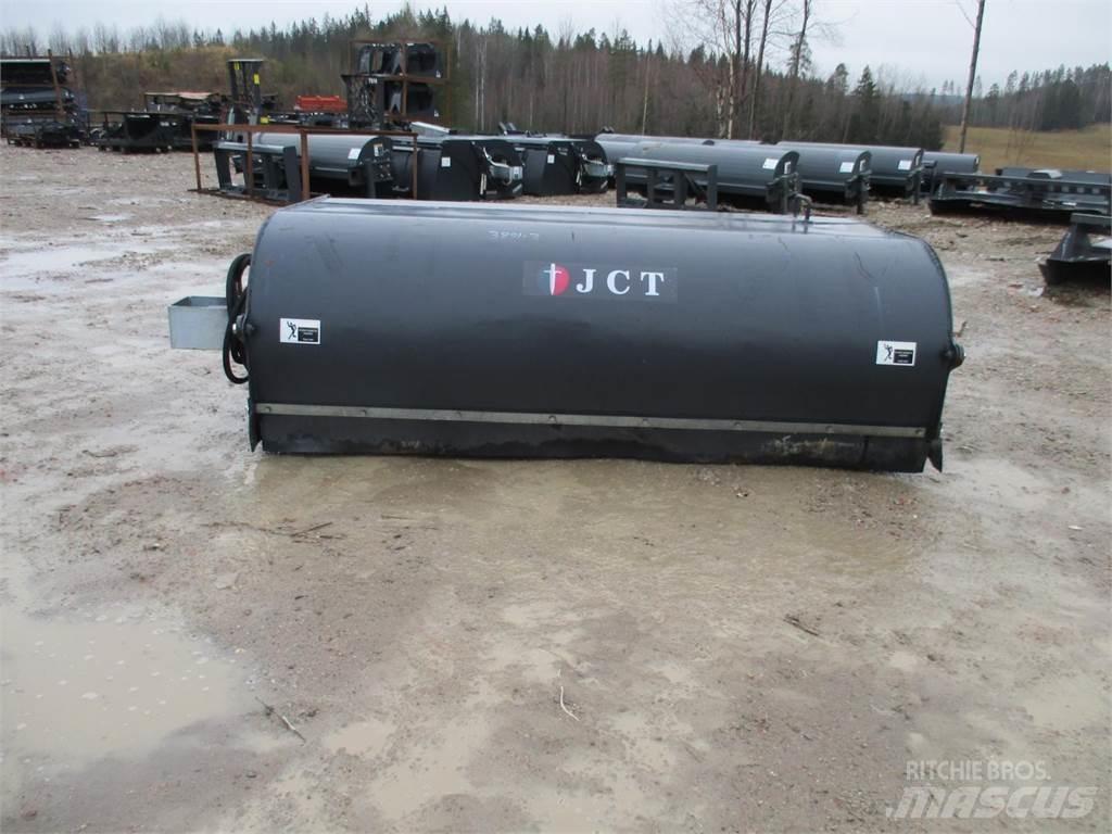  JCT lakaisukone 도로 청소차