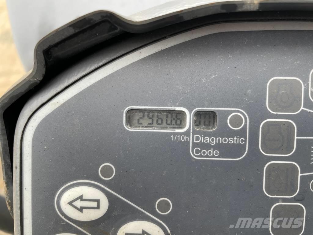 Hamm HD 14 VV 트윈 드럼 롤러