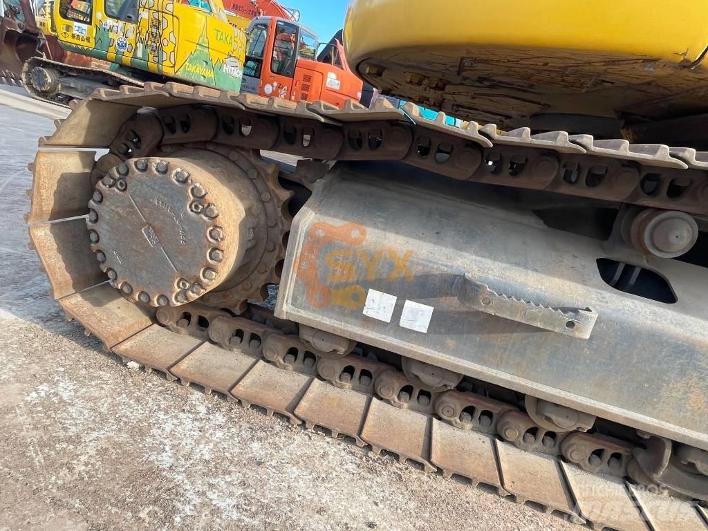 Komatsu PC 228 US 대형 굴삭기 29톤 이상