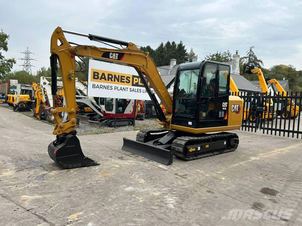 CAT 305.5 대형 굴삭기 29톤 이상