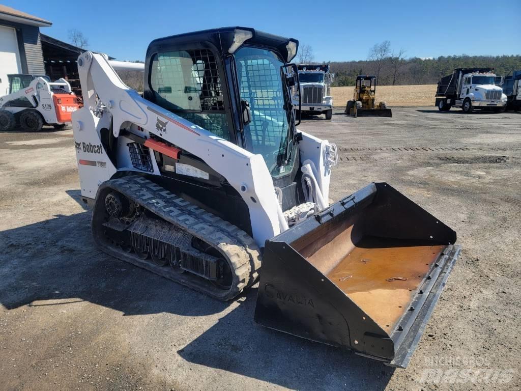 Bobcat T 590  스키드로더