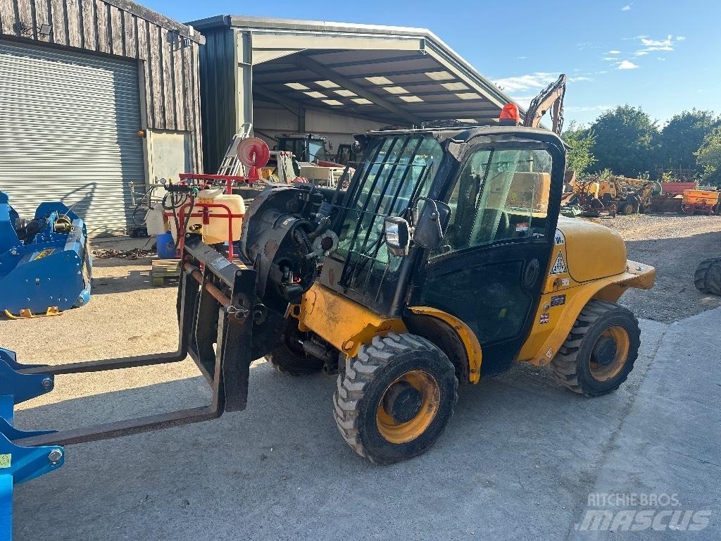 JCB 520-40 텔러 핸들러