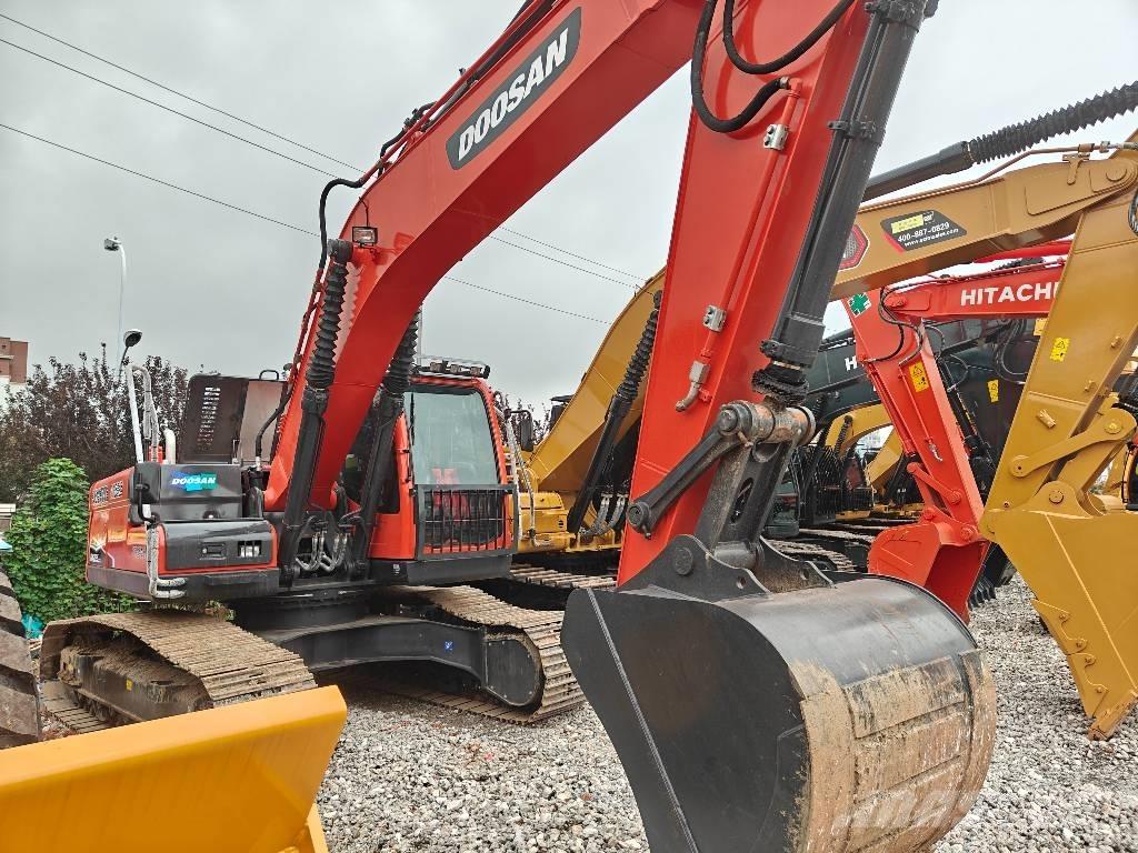 Doosan 225 LC-9C 대형 굴삭기 29톤 이상