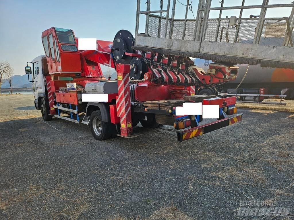 Horyong SKY450 트럭 탑재 고소작업대